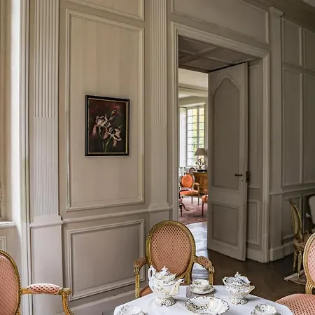 Chateau Sleeps 21 With Pool And Wifi Paluel