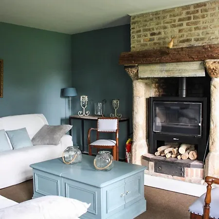 Chateau Sleeps 21 With Pool And Wifi Paluel